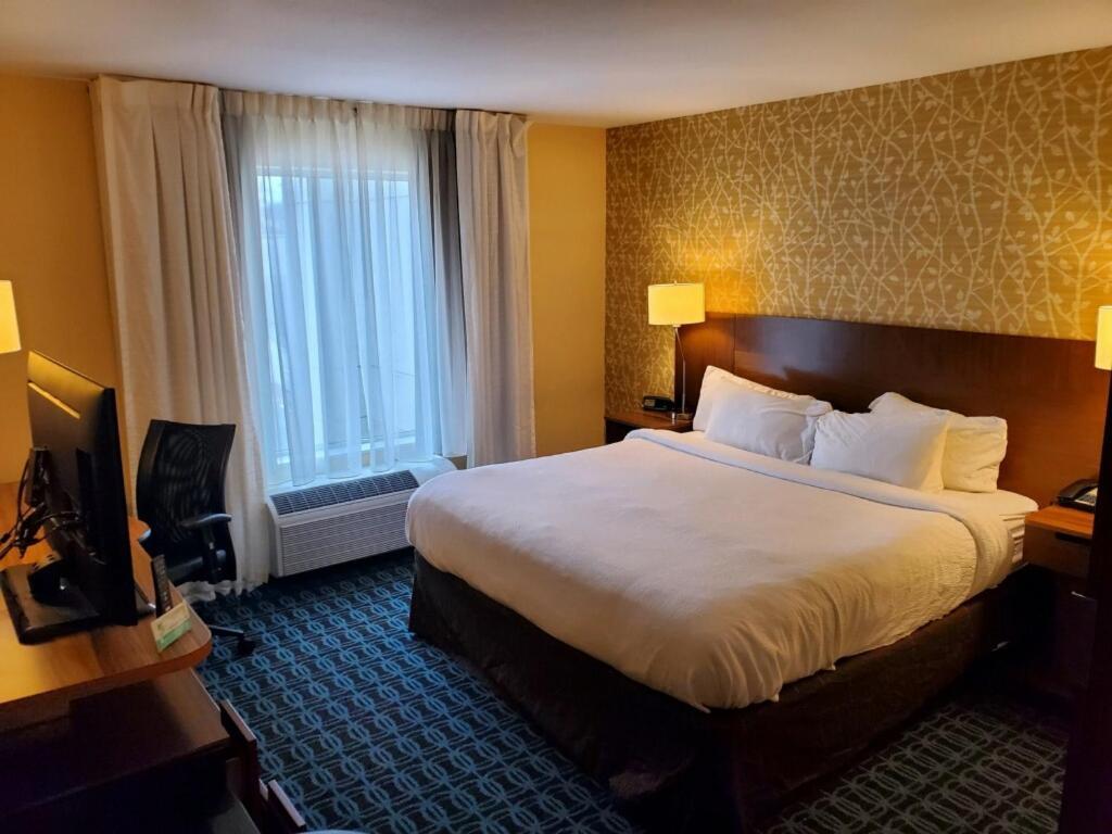 Fairfield Inn & Suites By Marriott Belle Vernon Экстерьер фото