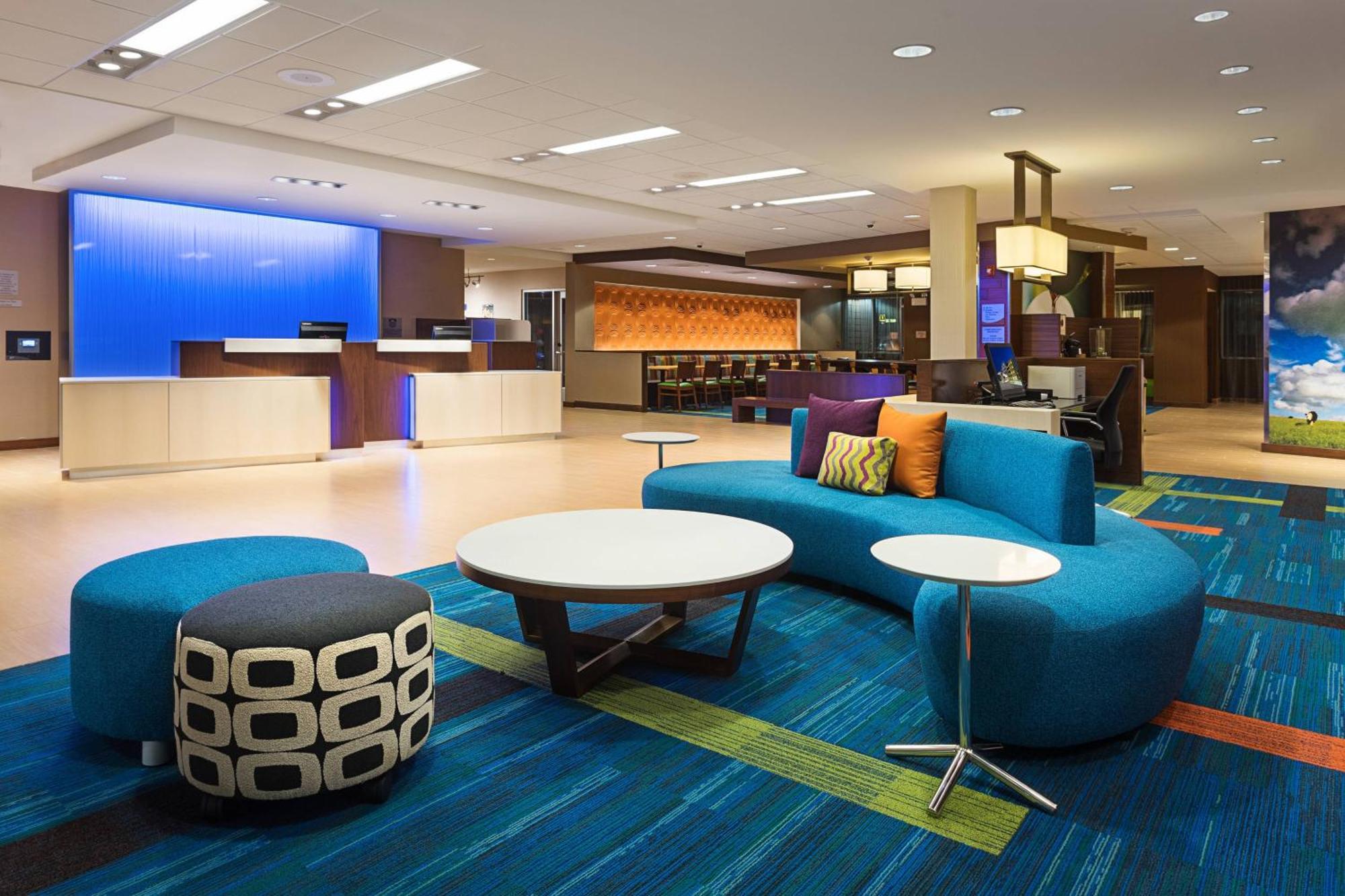 Fairfield Inn & Suites By Marriott Belle Vernon Экстерьер фото